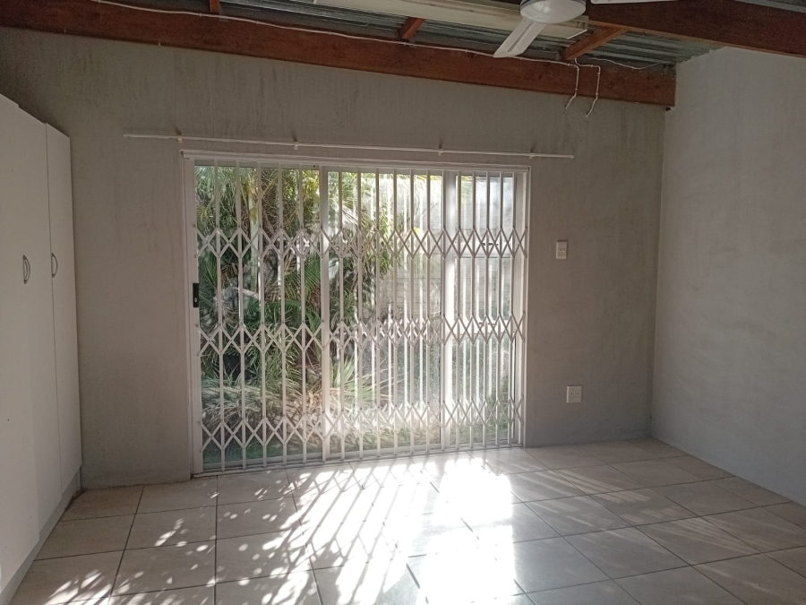 3 Bedroom Property for Sale in Nahoon Valley Park Eastern Cape